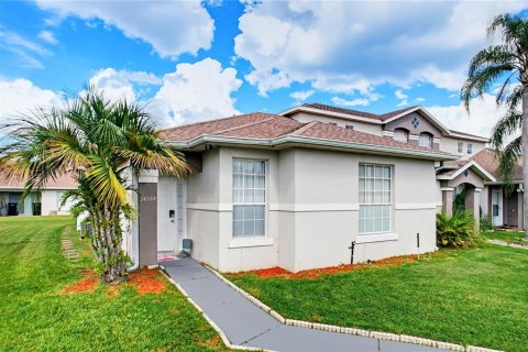Touwnhouse à vendre à Orlando, Floride: 3 chambres, 116.69 m2 № 2424205 - photo 19