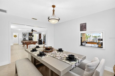 Купить виллу или дом в Клируотер, Флорида 7 комнат, 271.83м2, № 1910690 - фото 25
