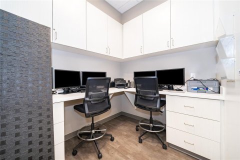 Propiedad comercial en venta en Oviedo, Florida, 435.71 m2 № 2098826 - foto 30