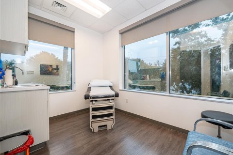 Propiedad comercial en venta en Oviedo, Florida, 435.71 m2 № 2098826 - foto 29