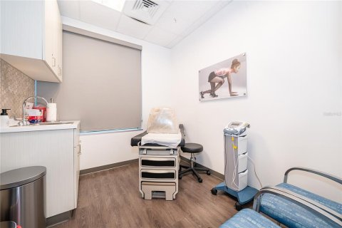 Propiedad comercial en venta en Oviedo, Florida, 435.71 m2 № 2098826 - foto 27