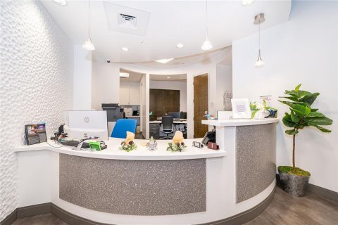 Propiedad comercial en venta en Oviedo, Florida, 435.71 m2 № 2098826 - foto 5