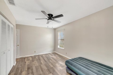 Casa en alquiler en Boynton Beach, Florida, 4 dormitorios, 110.55 m2 № 2270061 - foto 18