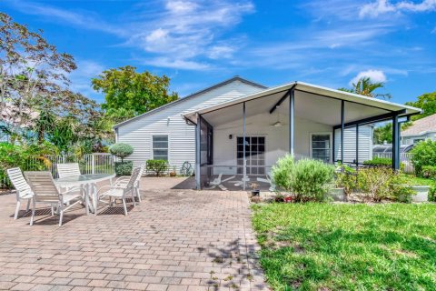 Casa en alquiler en Boynton Beach, Florida, 4 dormitorios, 110.55 m2 № 2270061 - foto 28