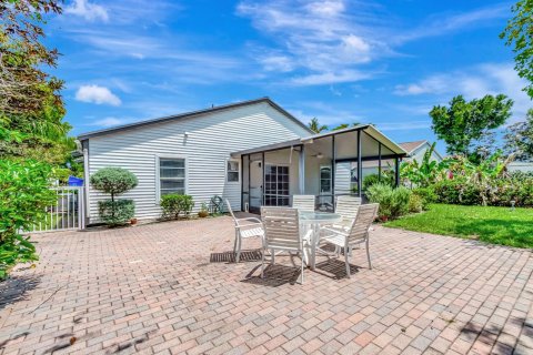 Casa en alquiler en Boynton Beach, Florida, 4 dormitorios, 110.55 m2 № 2270061 - foto 27