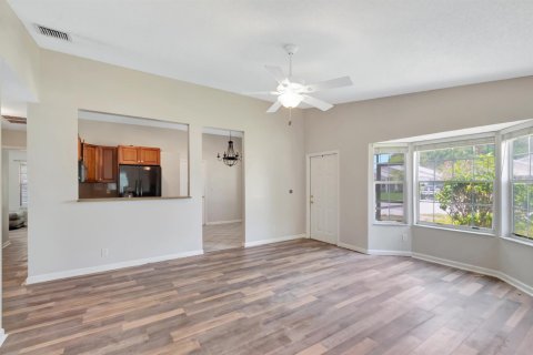 Casa en alquiler en Boynton Beach, Florida, 4 dormitorios, 110.55 m2 № 2270061 - foto 6