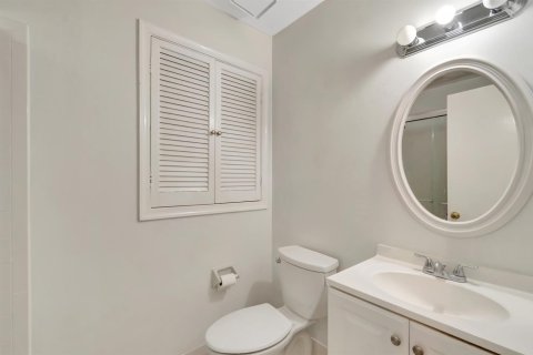 Casa en alquiler en Boynton Beach, Florida, 4 dormitorios, 110.55 m2 № 2270061 - foto 21
