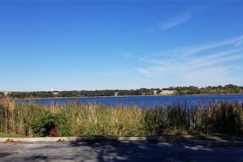 Propiedad comercial en alquiler en Orlando, Florida, 22.48 m2 № 1545219 - foto 12