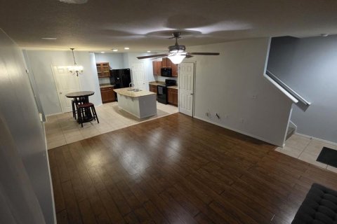 Townhouse in Riverview, Florida 2 bedrooms, 118.91 sq.m. № 2214644 - photo 7