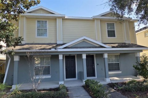 Townhouse in Riverview, Florida 2 bedrooms, 118.91 sq.m. № 2214644 - photo 4
