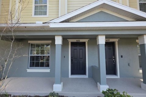 Townhouse in Riverview, Florida 2 bedrooms, 118.91 sq.m. № 2214644 - photo 2
