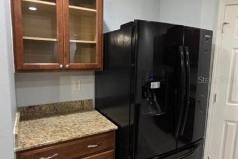 Townhouse in Riverview, Florida 2 bedrooms, 118.91 sq.m. № 2214644 - photo 12