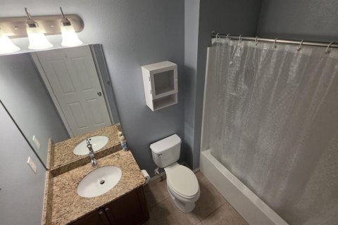 Townhouse in Riverview, Florida 2 bedrooms, 118.91 sq.m. № 2214644 - photo 29