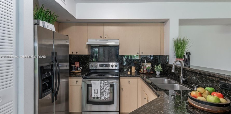 Condo à West Palm Beach, Floride, 2 chambres  № 2024766