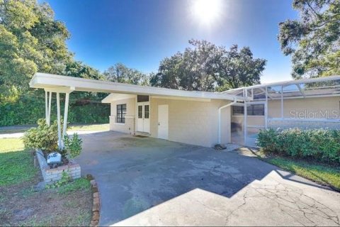 Casa en venta en Winter Haven, Florida, 3 dormitorios, 160.35 m2 № 1550550 - foto 1