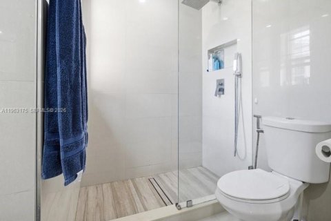 Купить виллу или дом в Мирамар, Флорида 4 спальни, 231.42м2, № 2024248 - фото 17