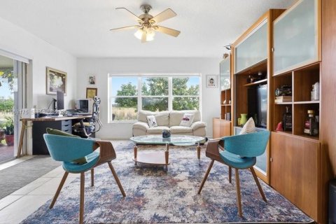 Купить виллу или дом в Мирамар, Флорида 4 спальни, 231.42м2, № 2024248 - фото 10