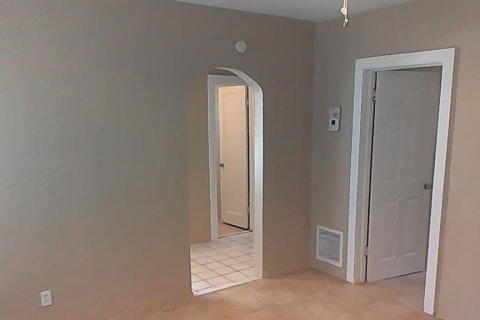 Casa en alquiler en Saint Petersburg, Florida, 2 dormitorios, 62.43 m2 № 1849593 - foto 5