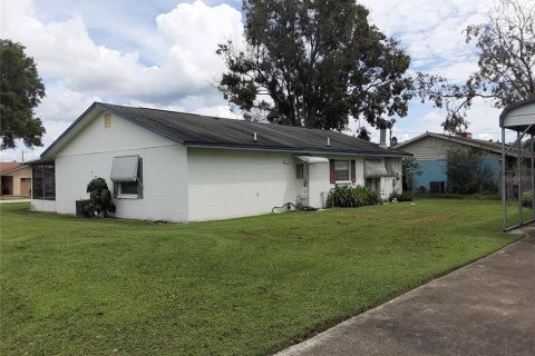 House in Lakeland, Florida 3 bedrooms, 123.1 sq.m. № 1912949 - photo 19