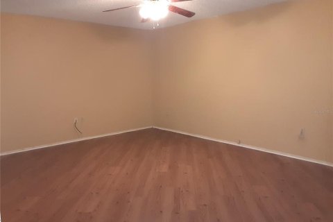 House in Lakeland, Florida 3 bedrooms, 123.1 sq.m. № 1912949 - photo 4