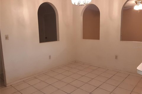 House in Lakeland, Florida 3 bedrooms, 123.1 sq.m. № 1912949 - photo 9