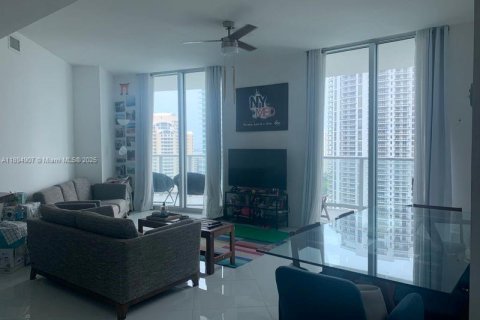Снять в аренду кондоминиум в Майами, Флорида 2 спальни, 101.36м2, № 2034887 - фото 5