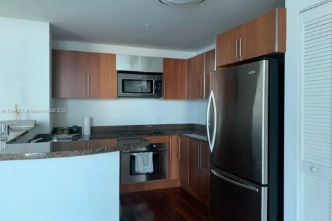 Снять в аренду кондоминиум в Майами, Флорида 2 спальни, 101.36м2, № 2034887 - фото 8