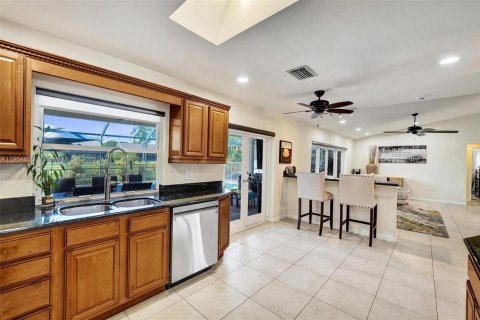 Villa ou maison à vendre à Plantation, Floride: 4 chambres, 220.36 m2 № 1956305 - photo 14