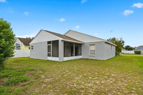 House in Winter Haven, Florida 3 bedrooms, 116.31 sq.m. № 2156070 - photo 28