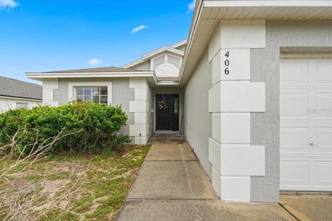 House in Winter Haven, Florida 3 bedrooms, 116.31 sq.m. № 2156070 - photo 4