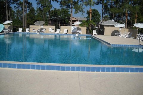 Condo in Orlando, Florida, 2 bedrooms № 2267399 - photo 18