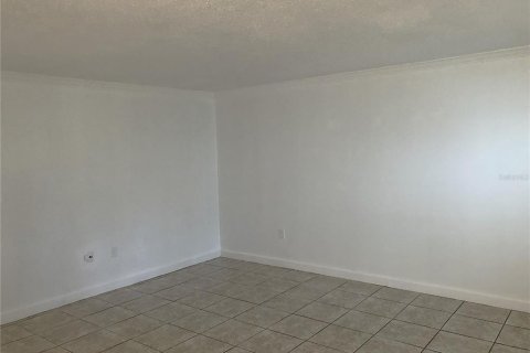 Condo in Orlando, Florida, 2 bedrooms № 2267399 - photo 5