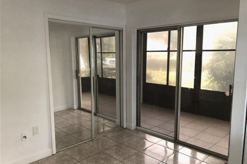 Condo in Orlando, Florida, 2 bedrooms № 2267399 - photo 7