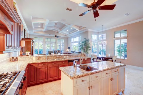 House in Port St. Lucie, Florida 4 bedrooms, 428.56 sq.m. № 2176017 - photo 30