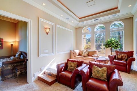 House in Port St. Lucie, Florida 4 bedrooms, 428.56 sq.m. № 2176017 - photo 23