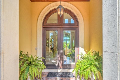 House in Port St. Lucie, Florida 4 bedrooms, 428.56 sq.m. № 2176017 - photo 7