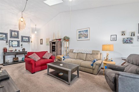 Copropriété à vendre à Ormond Beach, Floride: 2 chambres, 120.22 m2 № 2195748 - photo 15