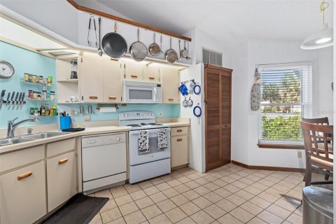 Copropriété à vendre à Ormond Beach, Floride: 2 chambres, 120.22 m2 № 2195748 - photo 19