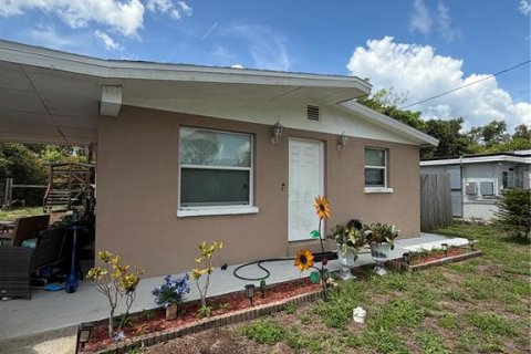 Casa en Tampa, Florida 3 dormitorios, 80.27 m2 № 2107656