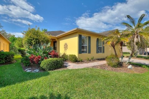 Villa ou maison à vendre à Kissimmee, Floride: 2 chambres, 171.68 m2 № 1515618 - photo 5