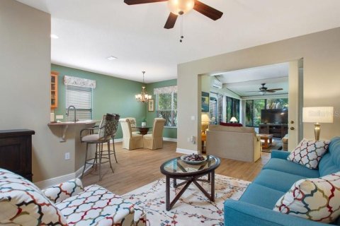 Villa ou maison à vendre à Kissimmee, Floride: 2 chambres, 171.68 m2 № 1515618 - photo 22