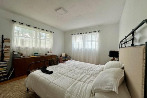 Appartement à louer à Bay Harbor Islands, Floride: 2 chambres, 97.55 m2 № 1964801 - photo 4