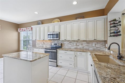 House in Summerfield, Florida 3 bedrooms, 195.37 sq.m. № 1773682 - photo 14
