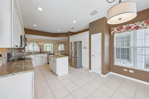 House in Summerfield, Florida 3 bedrooms, 195.37 sq.m. № 1773682 - photo 17
