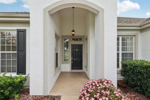 House in Summerfield, Florida 3 bedrooms, 195.37 sq.m. № 1773682 - photo 5