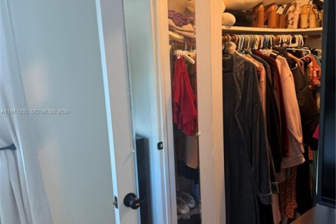 Casa en venta en Coconut Creek, Florida, 3 dormitorios, 162.11 m2 № 2033624 - foto 25