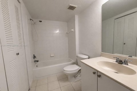 Condominio en alquiler en Homestead, Florida, 2 dormitorios, 83.61 m2 № 2076457 - foto 10