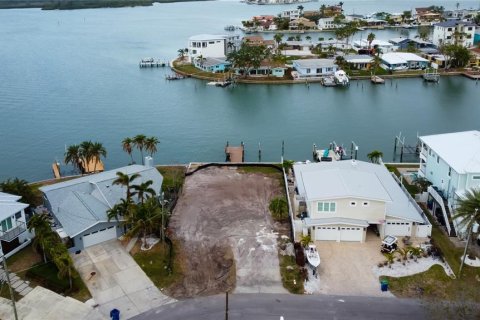 Terreno en venta en Redington Beach, Florida № 1561251 - foto 2