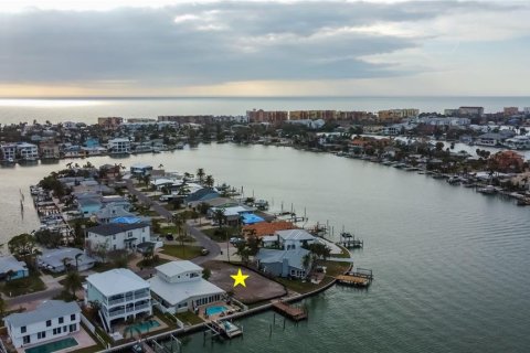 Terreno en venta en Redington Beach, Florida № 1561251 - foto 14