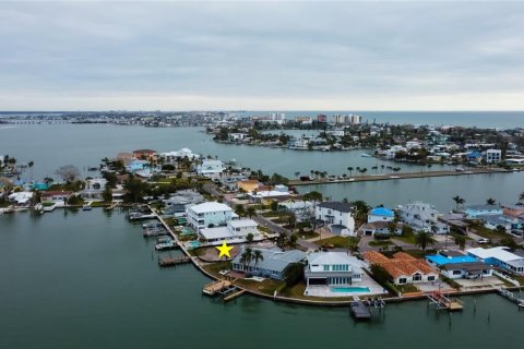 Terreno en venta en Redington Beach, Florida № 1561251 - foto 17